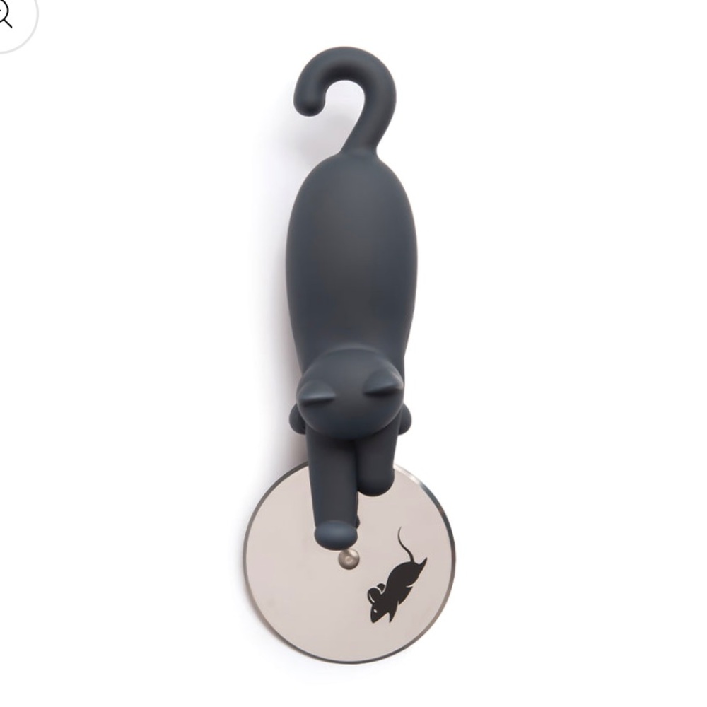 OTOTOTO NWT kitty cut pizza cutter